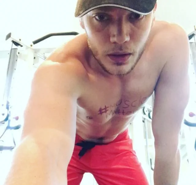 Dominic Sherwood Nude