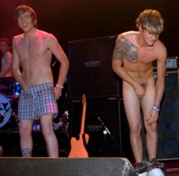 Dougie Lee Poynter penis