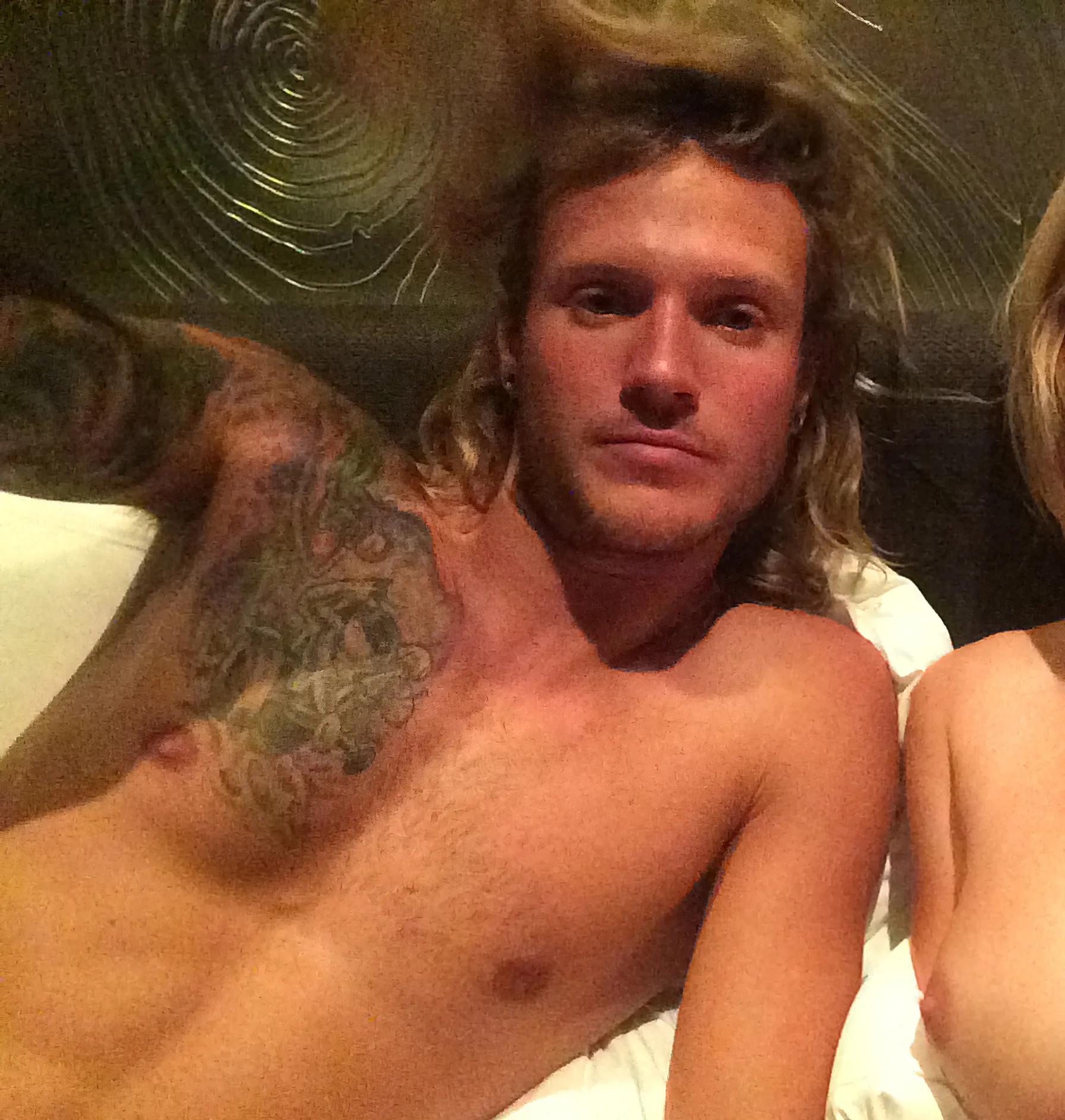 Tôi đưa ra một bức tranh