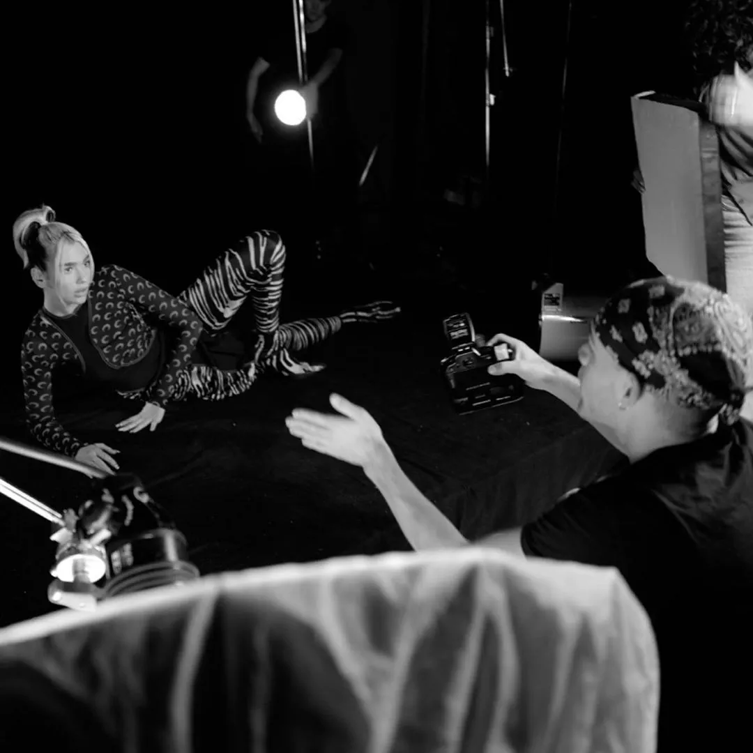 2 Само тврда липа (3 дела)