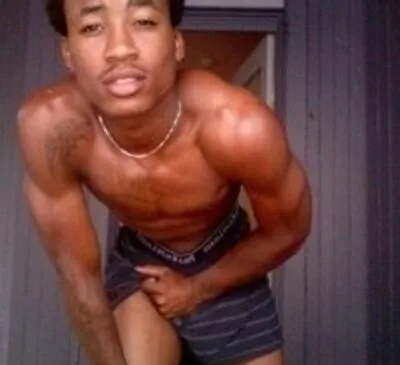 టీన్ కోల్ పెద్ద తోక నుండి ప్రారంభమైంది