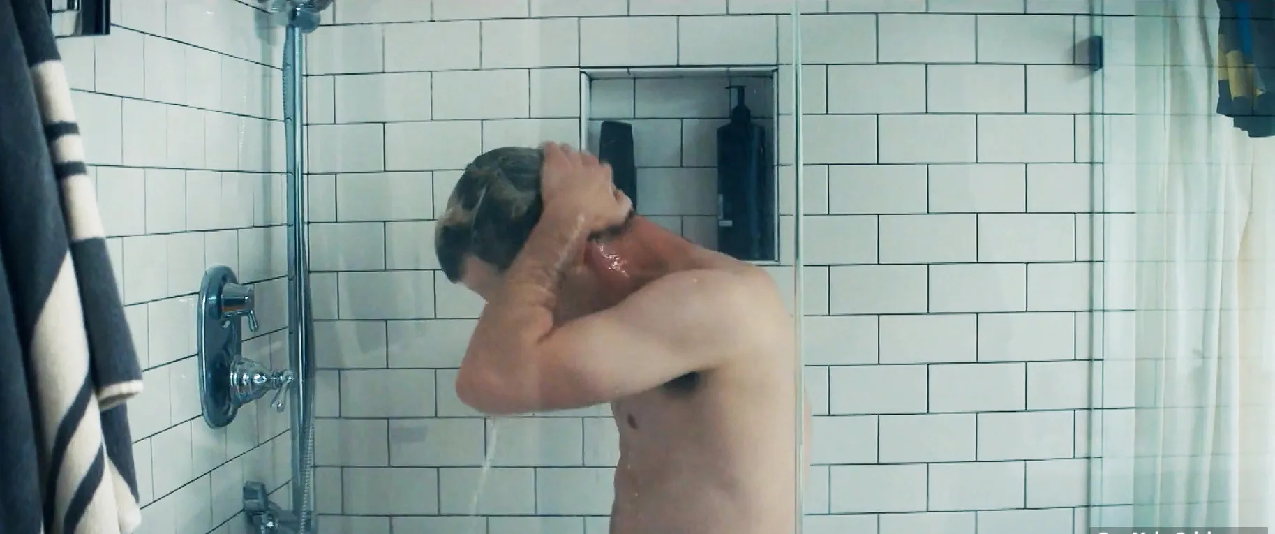 Dylan Minnette nudes scenes