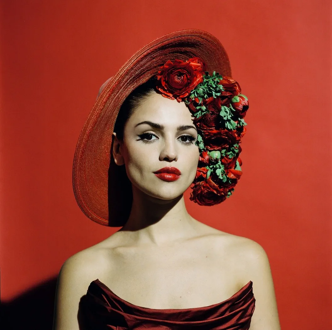 Sadržaj ESA Gonzalez (15 fotografija i videozapisa)