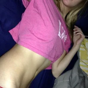 10-Erin-Cummins-Nude-Leaked