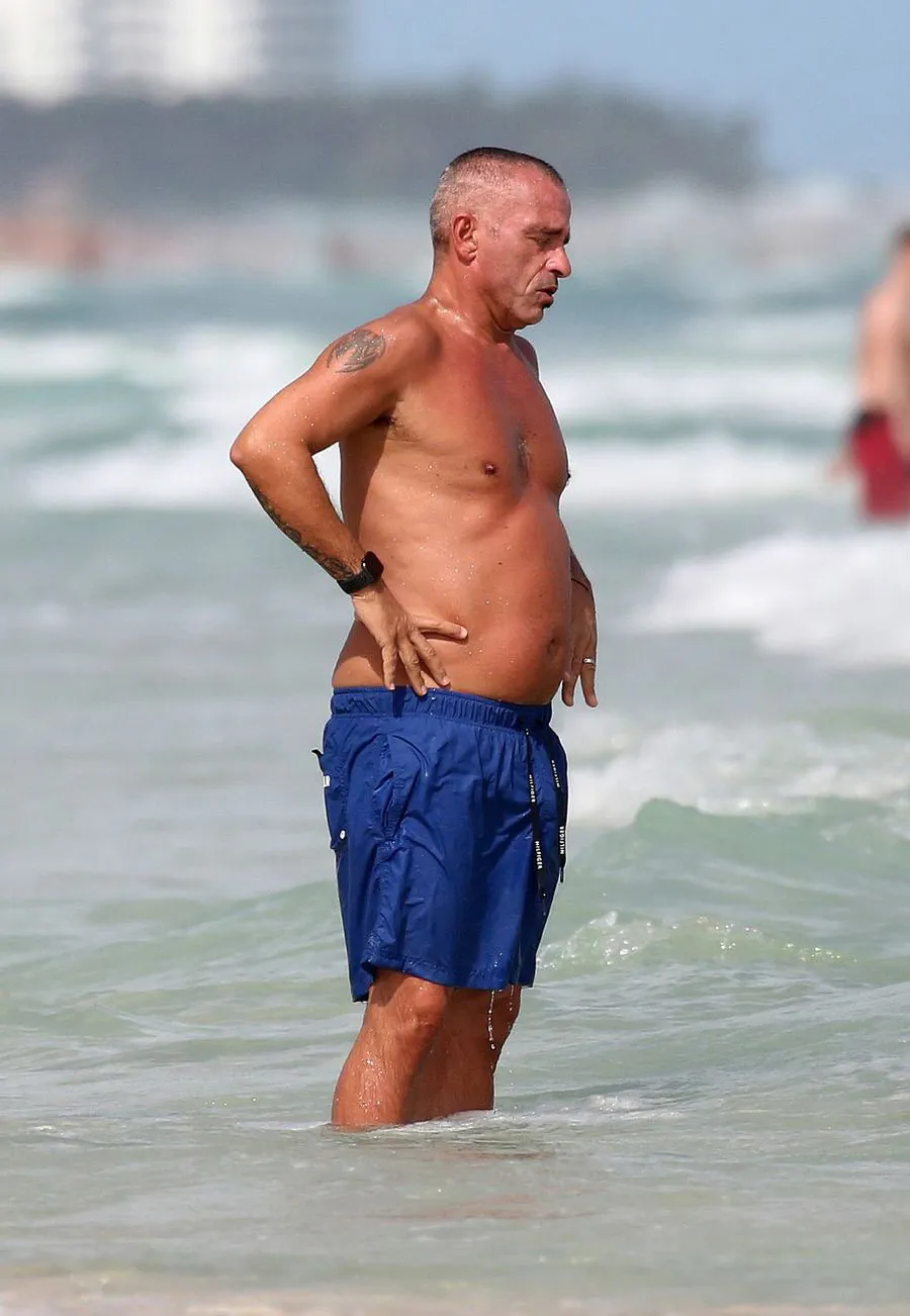 eros ramazzotti shirtless