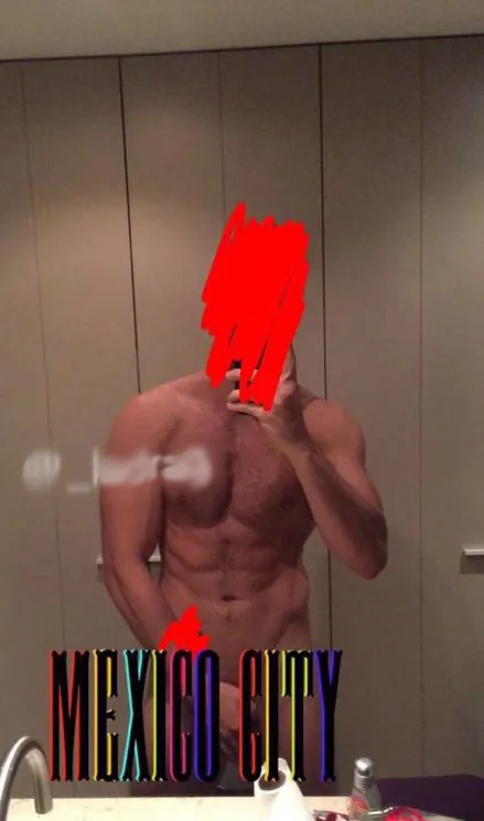 Fernando Lozada Nude