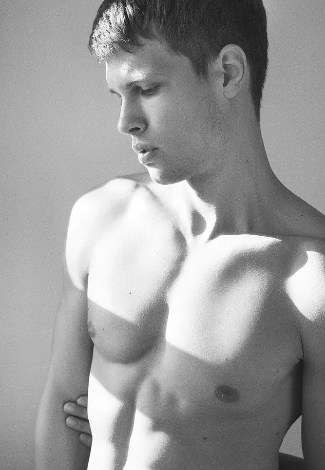 Filipe Hillmann Nude