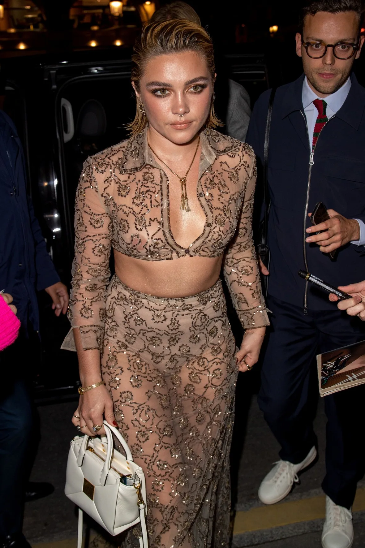 Florence Pugh Paparazzi