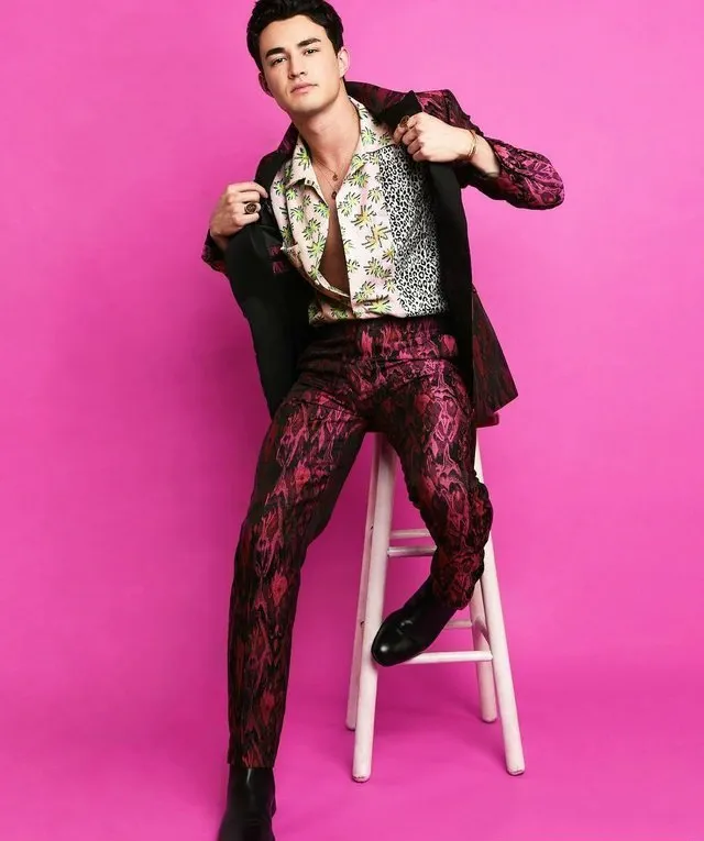 Gavin Leatherwood nude