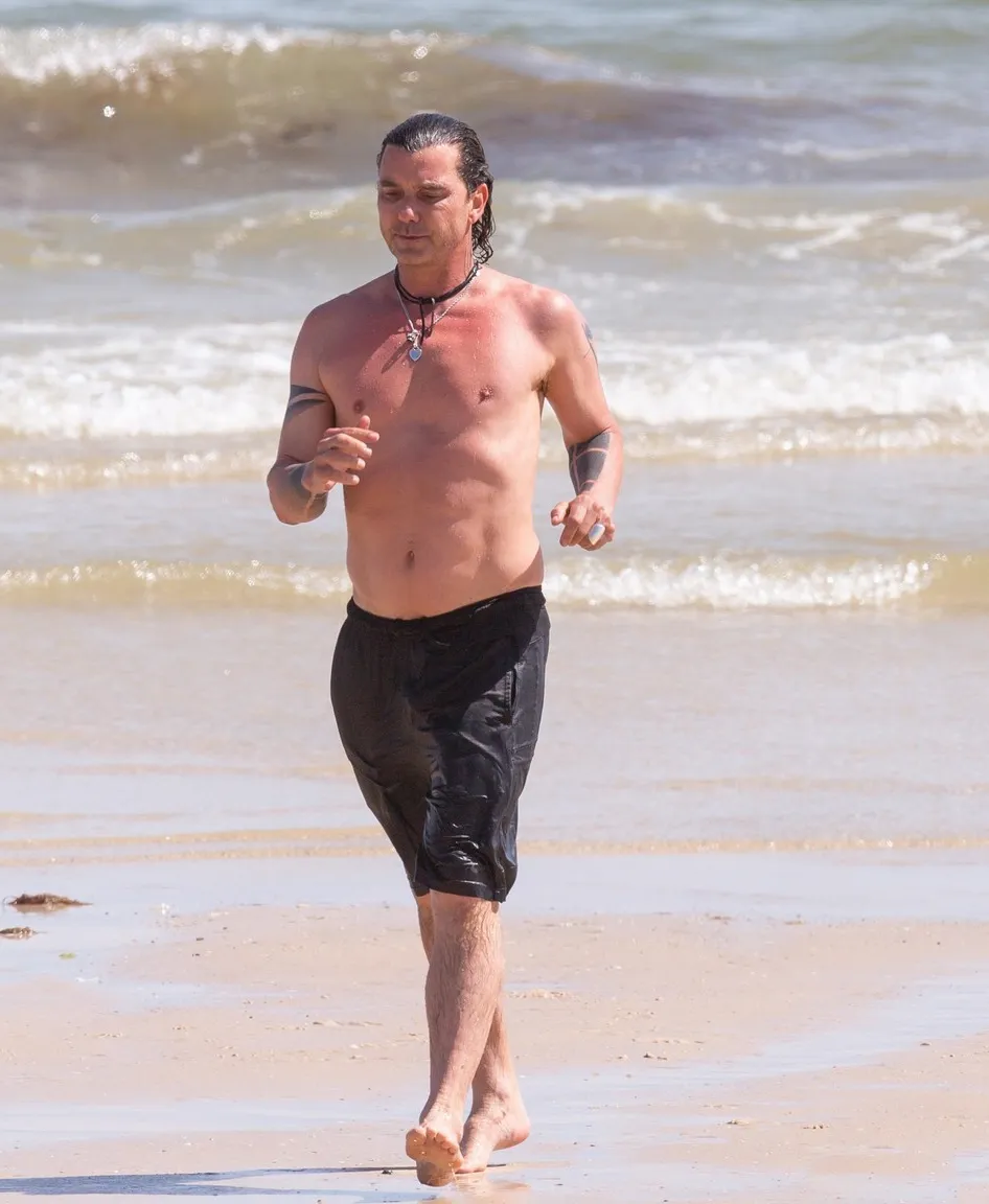 Gavin Rossdale naked
