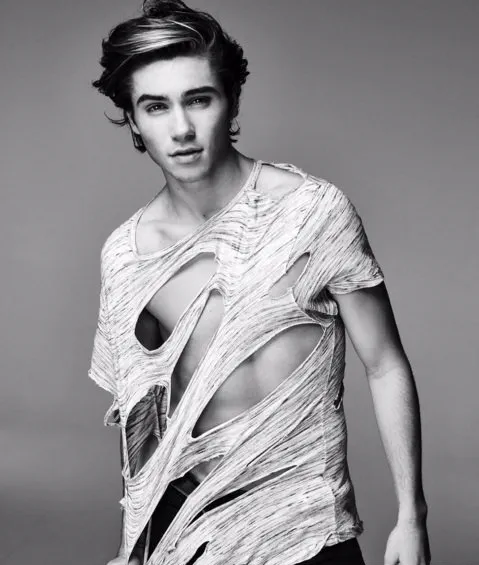 George Shelley sexy