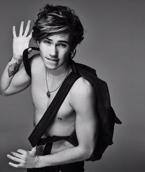 George Shelley naked photos