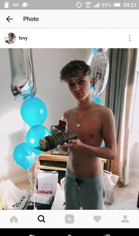 Harvey Leigh Cantwell nude