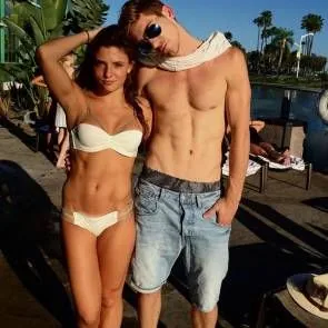 18-Jade-Chynoweth-Sexy-Bikini-2017