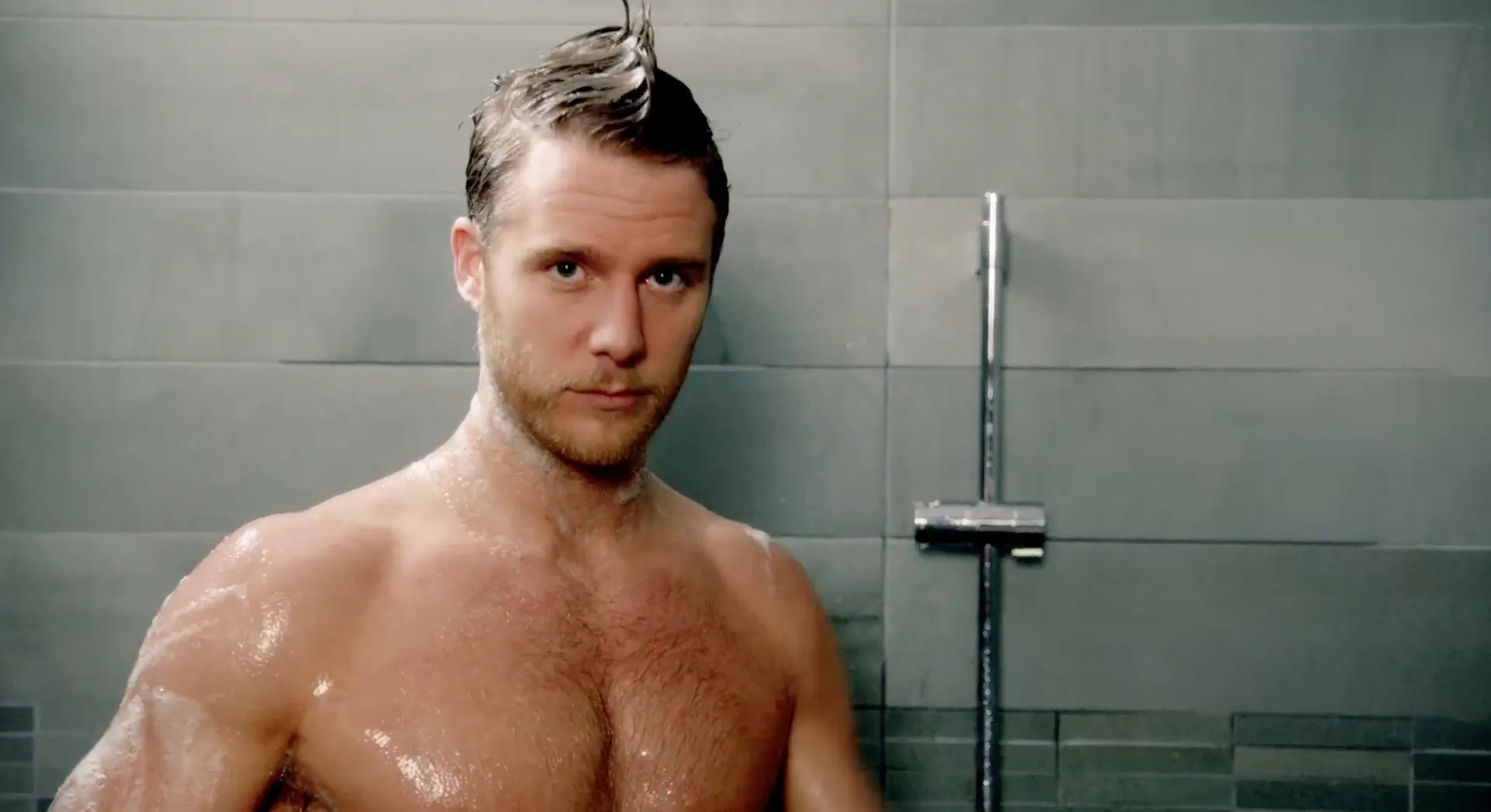 Jack McDormone chwała, przebieg wideo