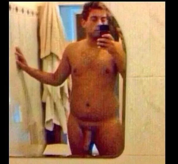 ديك جيمس أرجنت في المرآة