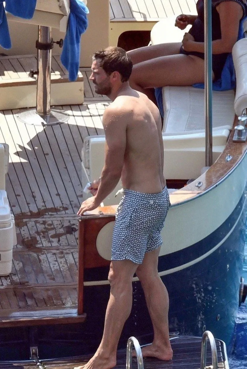 Jamie Dornan nude