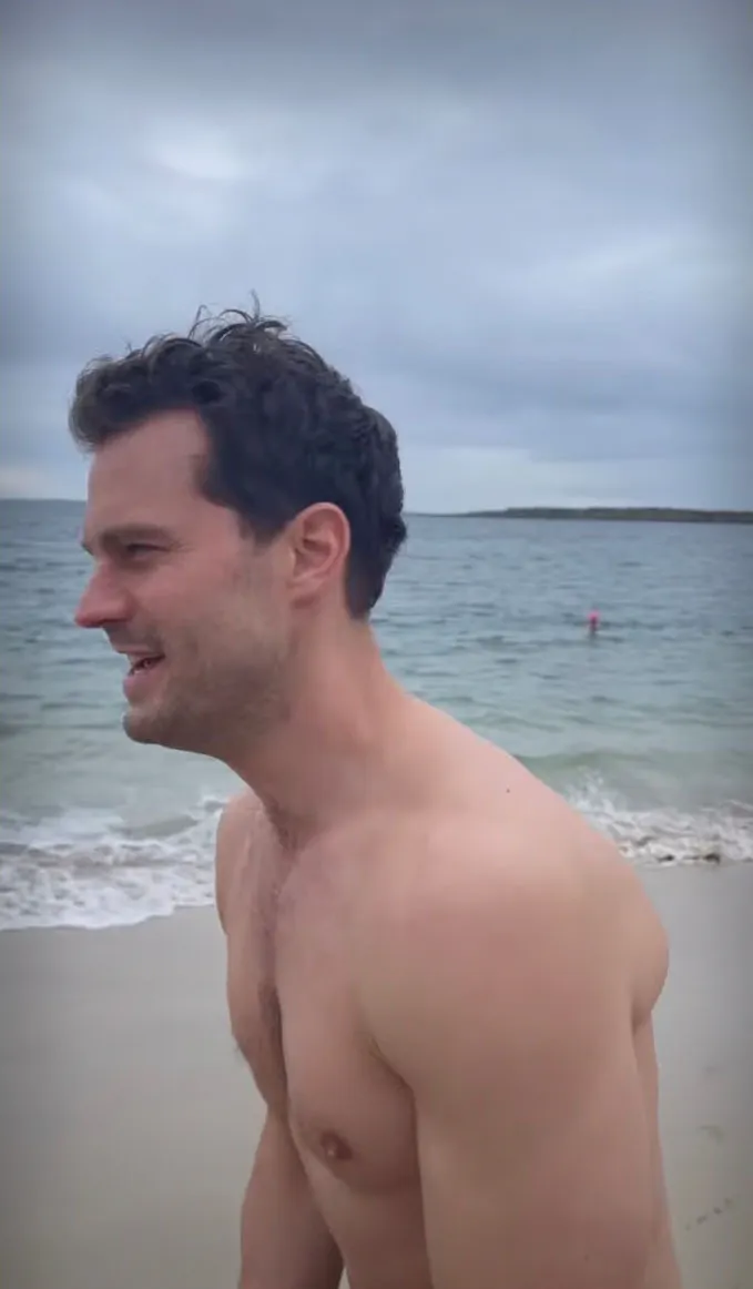 Jamie Dornan nudity pics