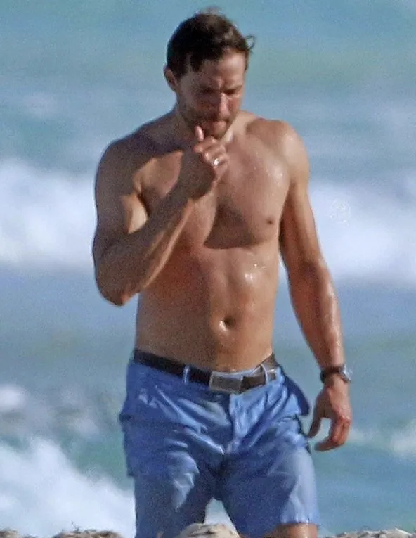 Jamie Dornan nude
