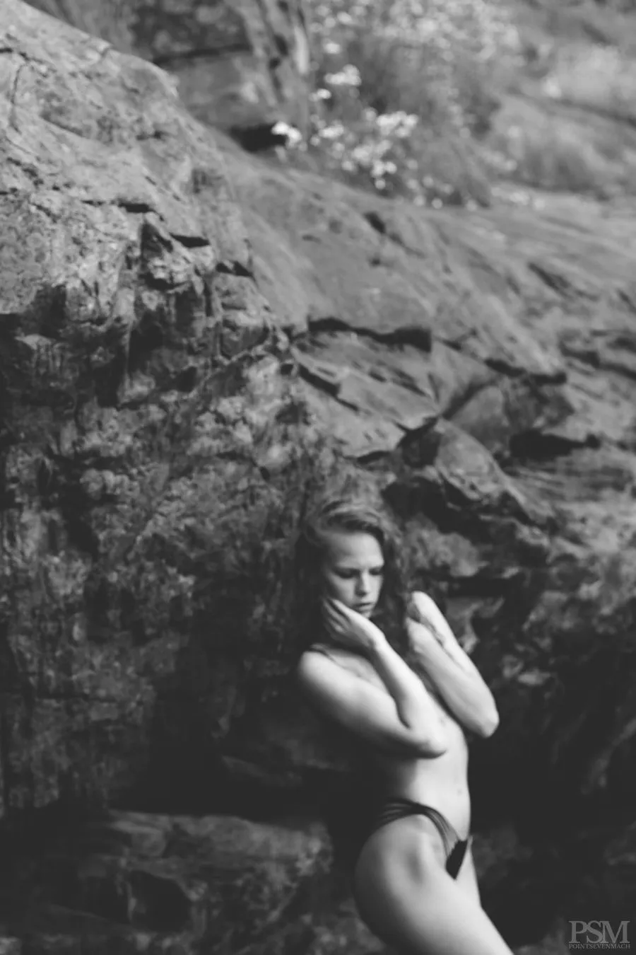 Jasmin-Valta-Topless-7