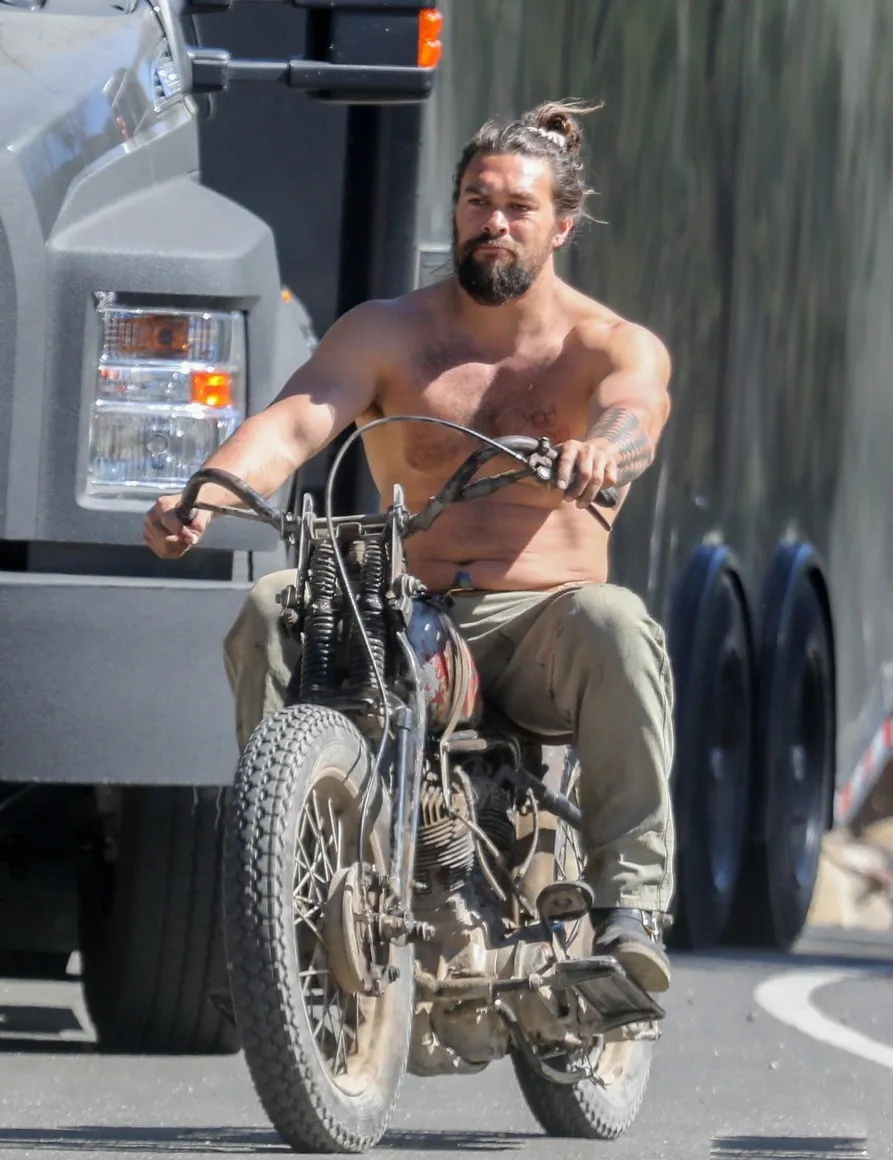 Jason Momoa nudes