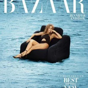 جینیفر اینسٹن سیکسی