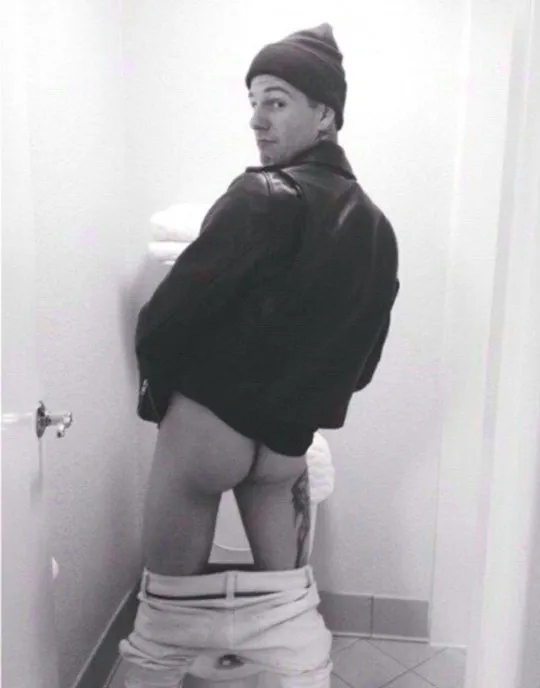 Jesse Rutherford Nude