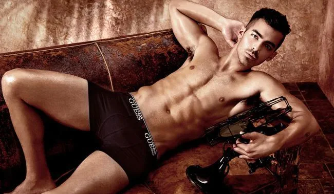 Joe Jonas Nude