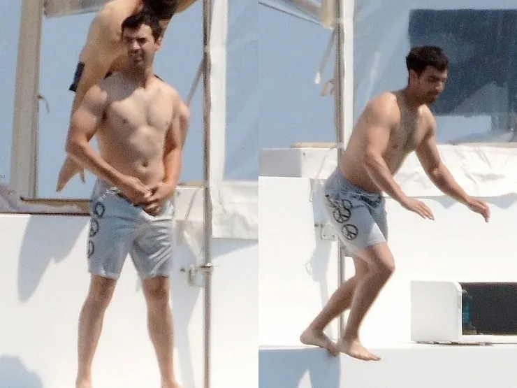 Joe Jonas Nude