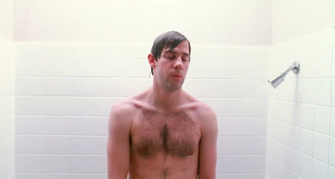 与约翰·克拉辛斯基（John Krasinski）微笑是赤裸裸的脸