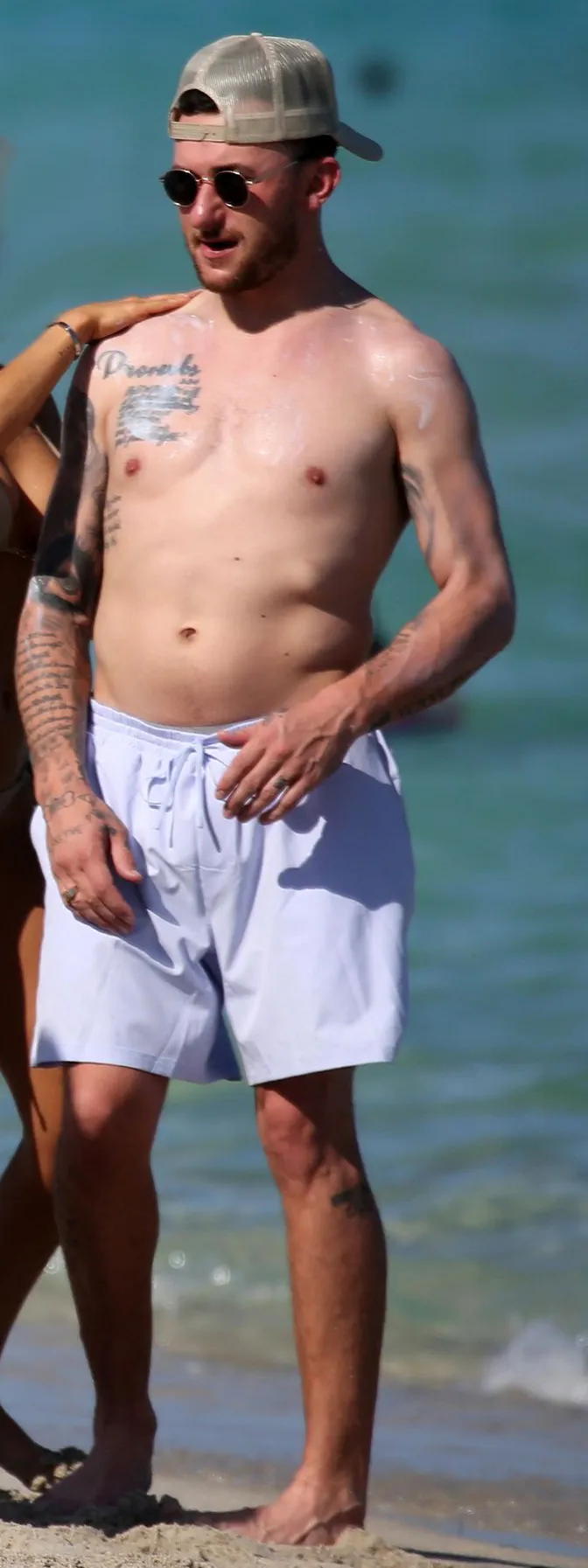 Johnny Manziel bulge