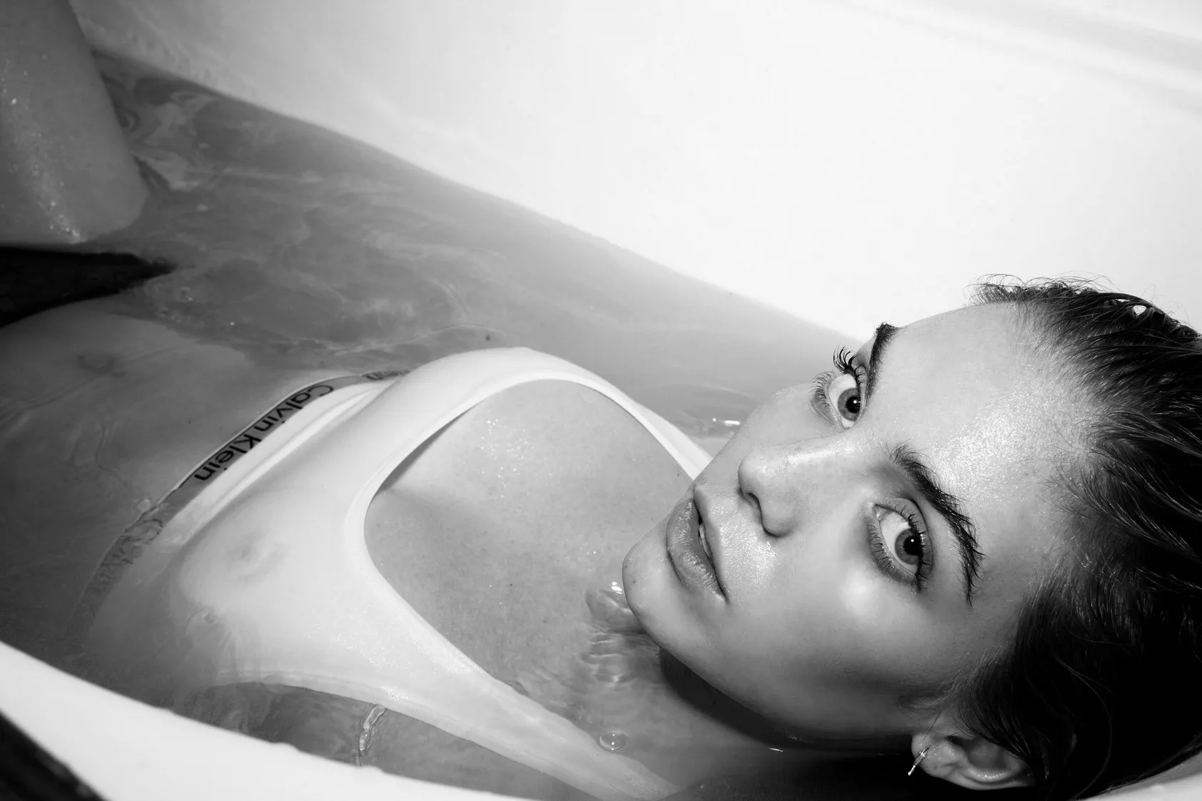 Jordan-Murray-See-Through-4