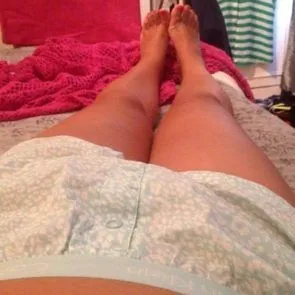 05-Jorgie-Porter-nudo-trapelato