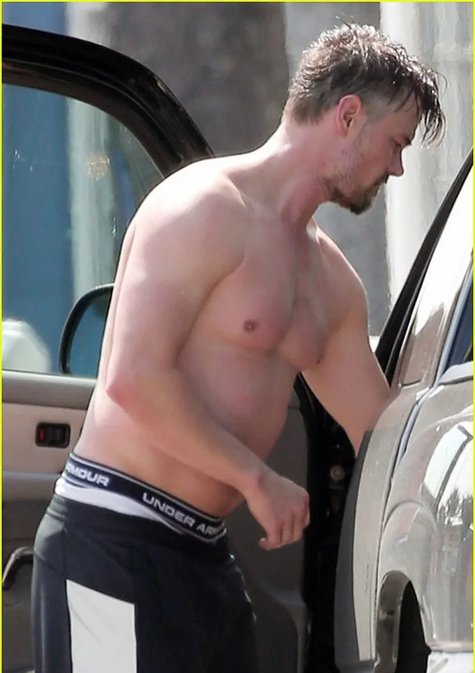 Josh Duhamel Nude