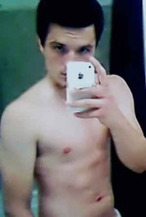 Josh Hyson, bintang Hollywood, gambar hobi yang menyeronokkan dan menyeronokkan