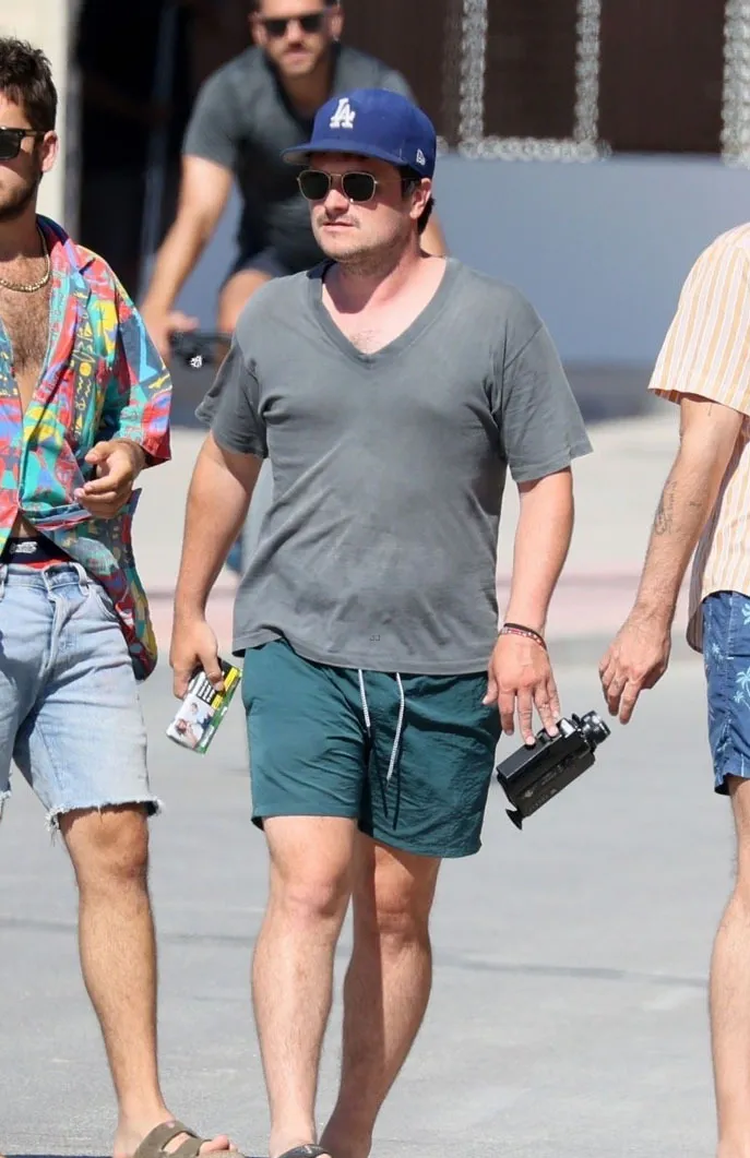 Josh Hutcherson beach