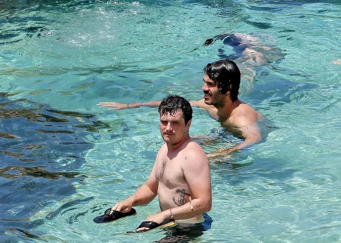 Josh Hutcherson sexy