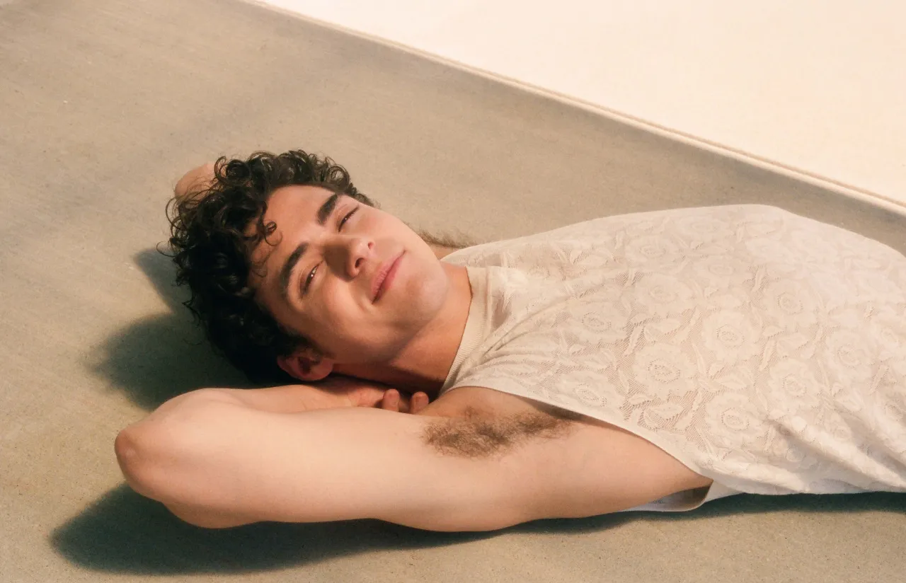 Joshua Bassett penis photos