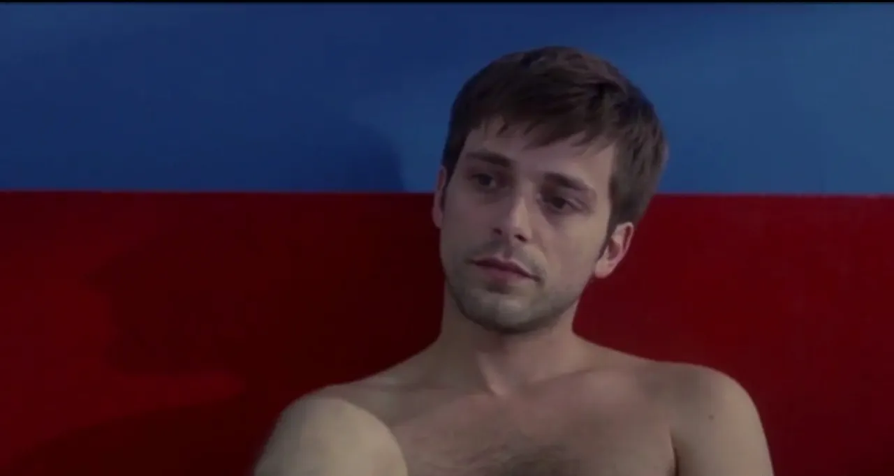 Julien Baumgartner nude