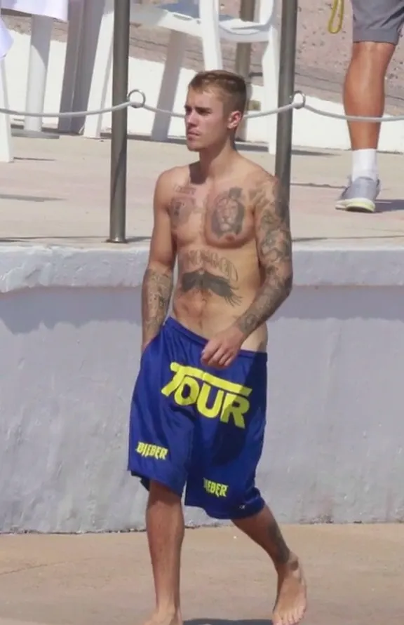 Justin Bieber Nude