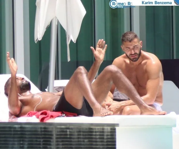 Karim Benzema nude