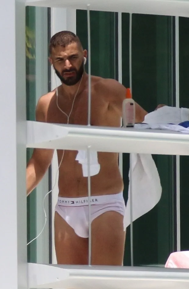 Karim Benzema nude
