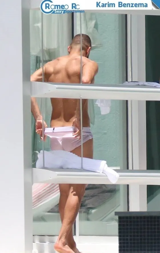 Karim Benzema nude