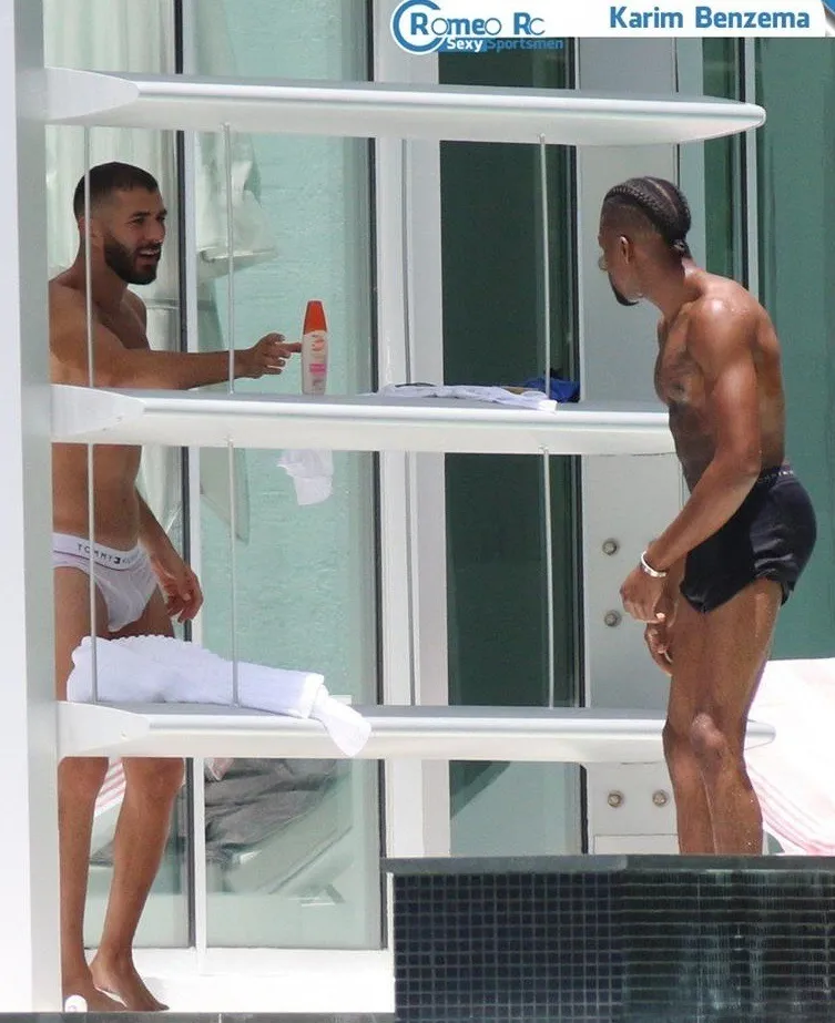 Karim Benzema nude