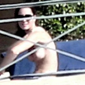 03-Kate-Middleton-Topless-Tomando el sol