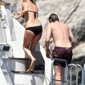 03-Kate-Moss-topless