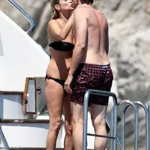 04-Kate-Moss-topless