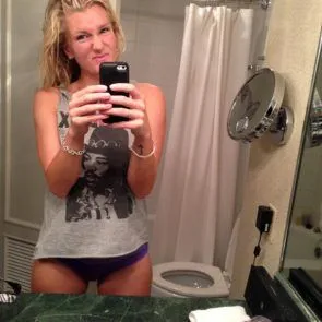 03-Kaylyn-Kyle-Nude-lekkis