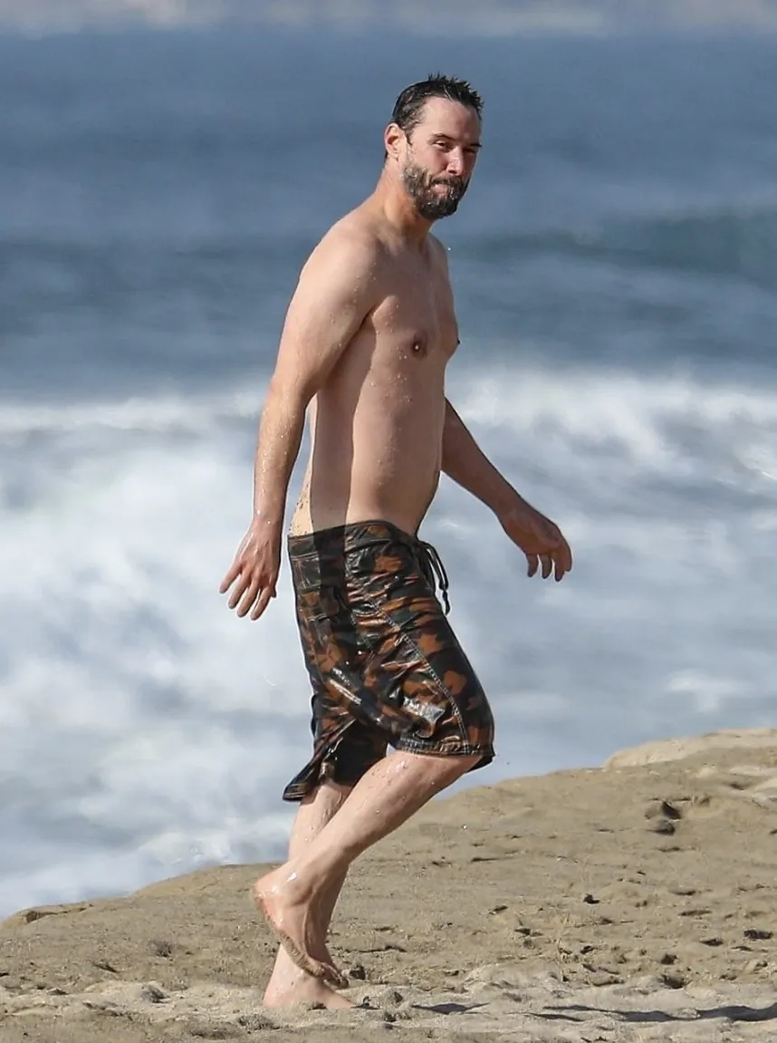 Keanu Reeves nude leaked