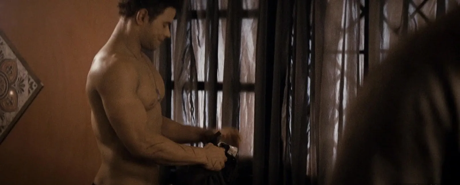 Kellan Lutz jerk off